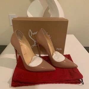 Christian Louboutin, So Kate 39.5